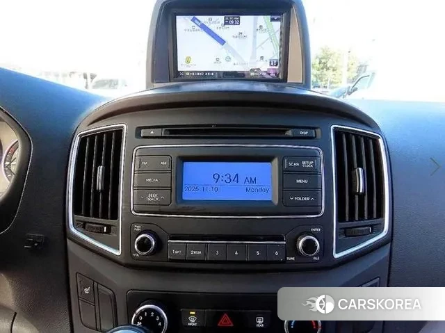 Hyundai The New Grand Starex 2018 Серебристо-серый из Кореи, фото 4