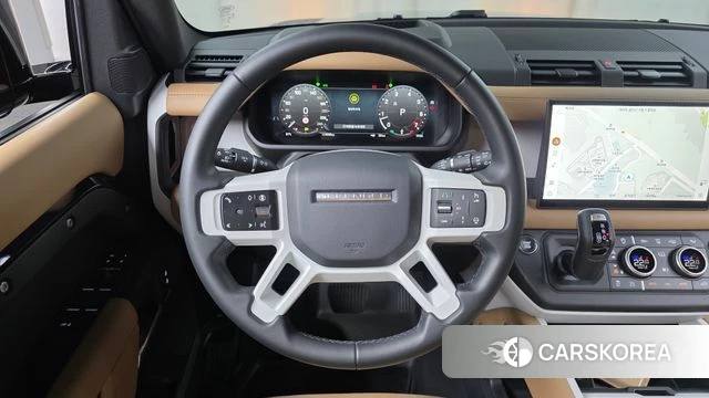 Land Rover Defender (L663) 2025 Черный из Кореи, фото 4