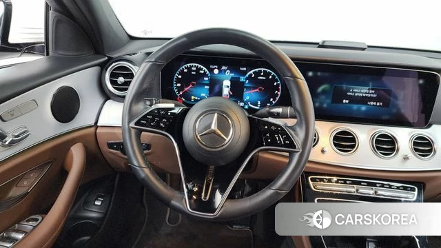 Mercedes-Benz E-Class W213 2021 Белый из Кореи, фото 4