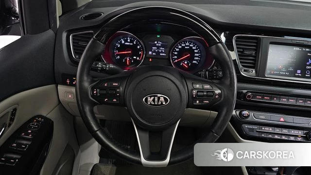Kia The New Carnival 2018 Фиолетовый из Кореи, фото 4