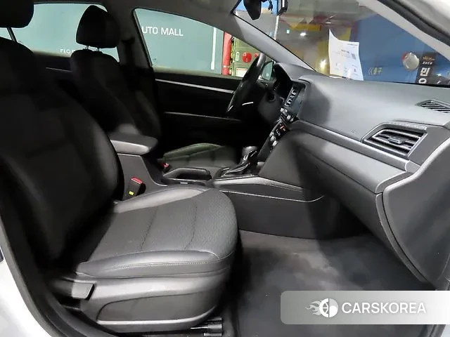 Hyundai The New Avante AD id 2523184 из Кореи 4