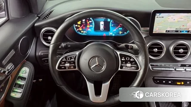 Mercedes-Benz GLC-Class X253 2021 Черный из Кореи, фото 4