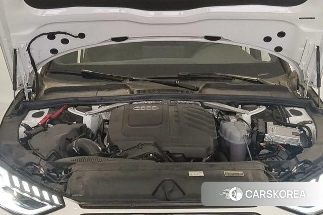 Audi A4L 2025 Белый из Китая, фото 4