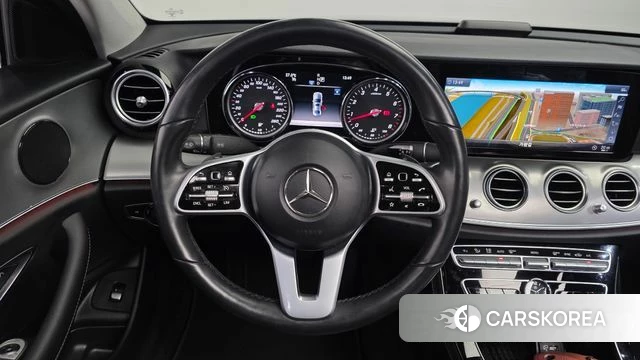 Mercedes-Benz E-Class W213 2019 Черный из Кореи, фото 4
