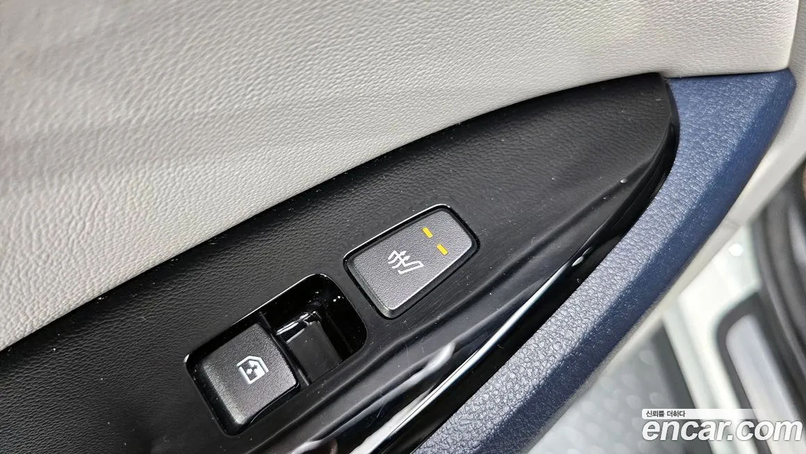 Kia Sportage 5th Generation 2023 Белый из Кореи, фото 4