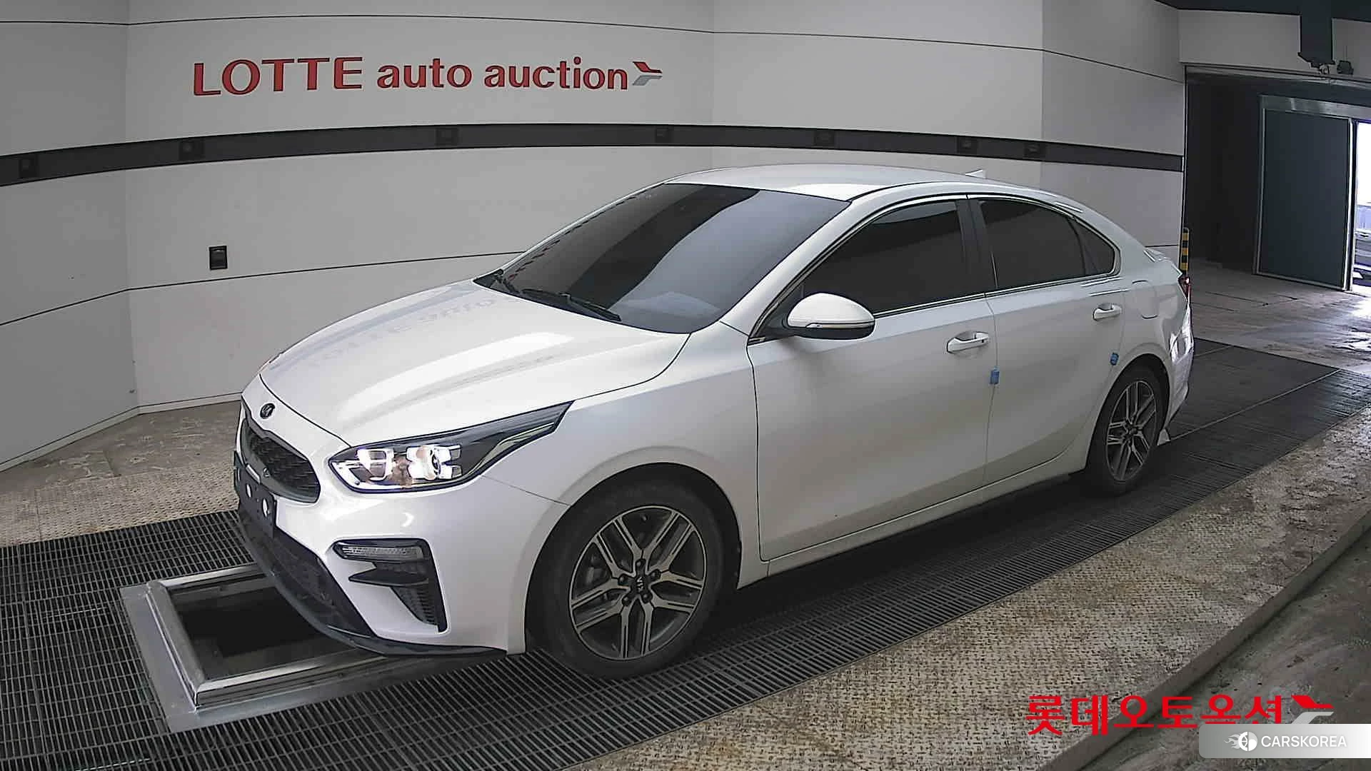 Kia K3 2019 Белый из Кореи, фото 4