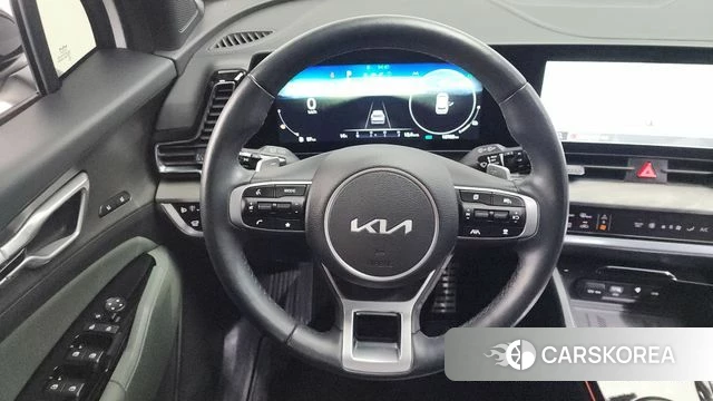 Kia Sportage 5th Generation Hybrid 2024 Белый из Кореи, фото 4