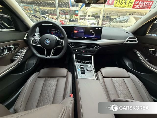 BMW i3 2025 Черный из Китая, фото 4