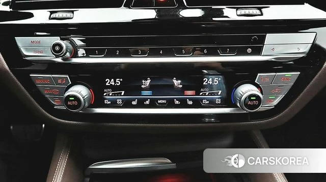 BMW 5 Series (G30) 2021 Белый из Кореи, фото 4