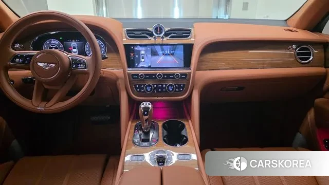 Bentley Bentayga 2025 Белый из Кореи, фото 4