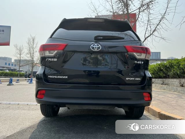 Toyota Highlander 2022 Черный из Китая, фото 4