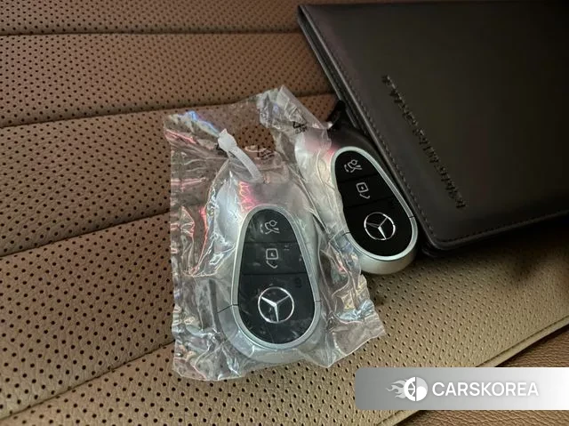 Mercedes-Benz E-Class W214 2025 Белый из Кореи, фото 4