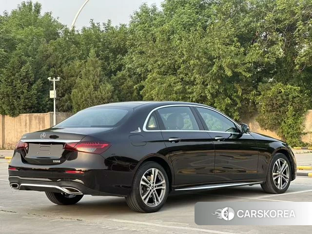 Mercedes-Benz E-class 2023 Другой из Китая, фото 4