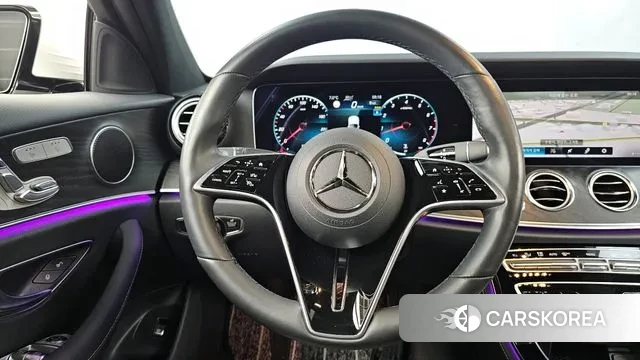 Mercedes-Benz E-Class W213 2023 Белый из Кореи, фото 4