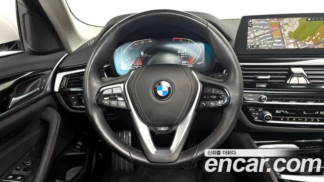 BMW 5 Series (G30) 2020 Белый из Кореи, фото 4