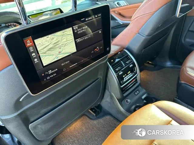 BMW X7 (G07) 2021 Черный из Кореи, фото 4