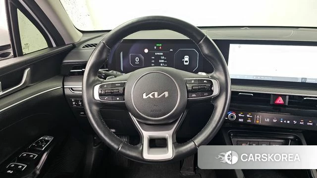 Kia The New K5 Hybrid 3rd generation 2025 Белый из Кореи, фото 4