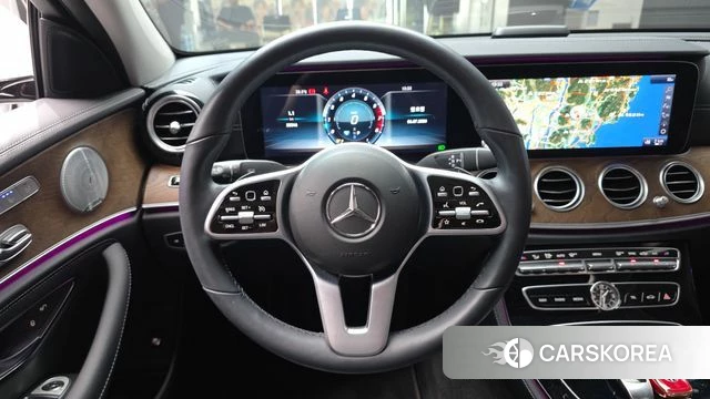 Mercedes-Benz E-Class W213 2019 Белый из Кореи, фото 4