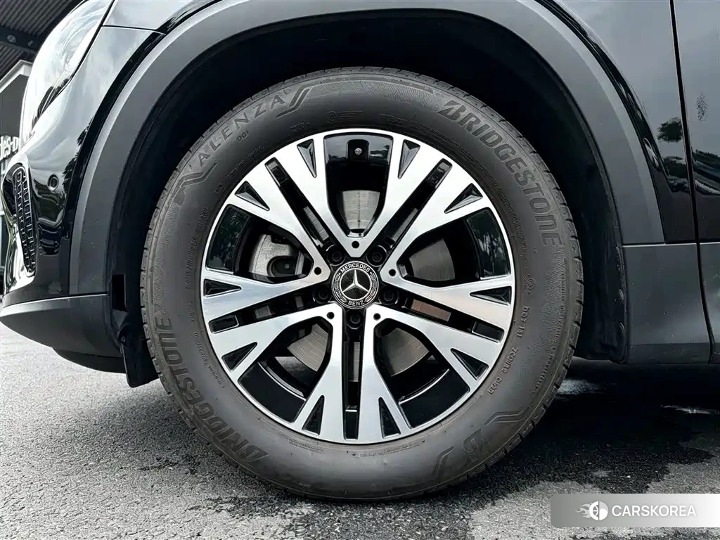 Mercedes-Benz GLB 2025 Черный из Китая, фото 4