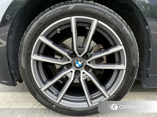 BMW 3 series 2024 Черный из Китая, фото 4
