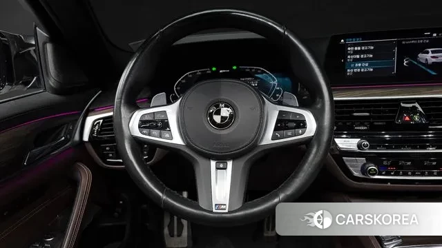 BMW 5 Series (G30) 2020 Белый из Кореи, фото 4