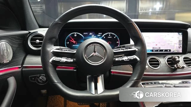 Mercedes-Benz E-Class W213 2022 Серебряный из Кореи, фото 4