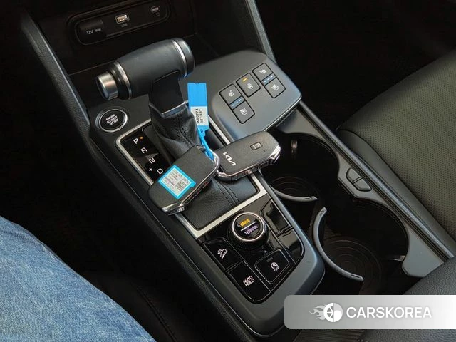 Kia Sportage 5th Generation 2024 Белый из Кореи, фото 4