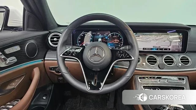 Mercedes-Benz E-Class W213 2023 Белый из Кореи, фото 4