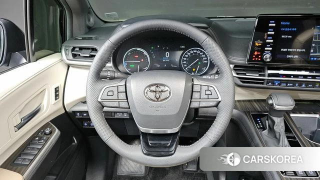 Toyota Sienna 4th Generation 2023 Черный из Кореи, фото 4