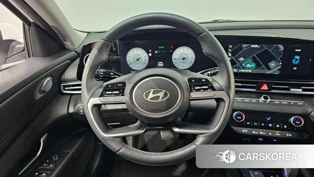 Hyundai The New Avante (CN7) 2024 Белый из Кореи, фото 4