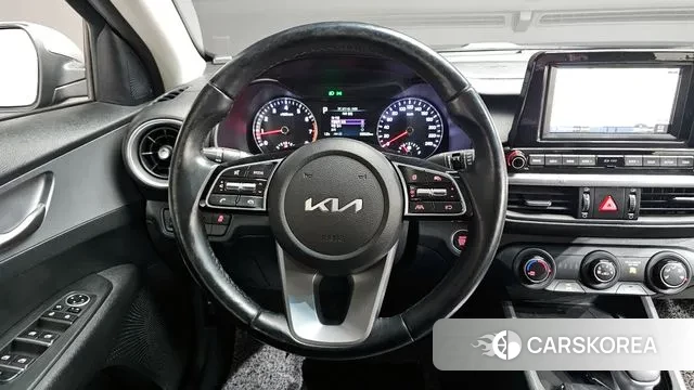 Kia The New K3 2nd generation 2021 Серебряный из Кореи, фото 4