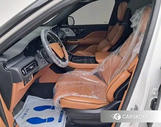 Lincoln Aviator 2nd generation 2023 Белый из Кореи, фото 4