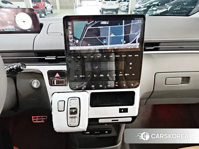 Hyundai Staria 2024 Белый из Кореи, фото 4