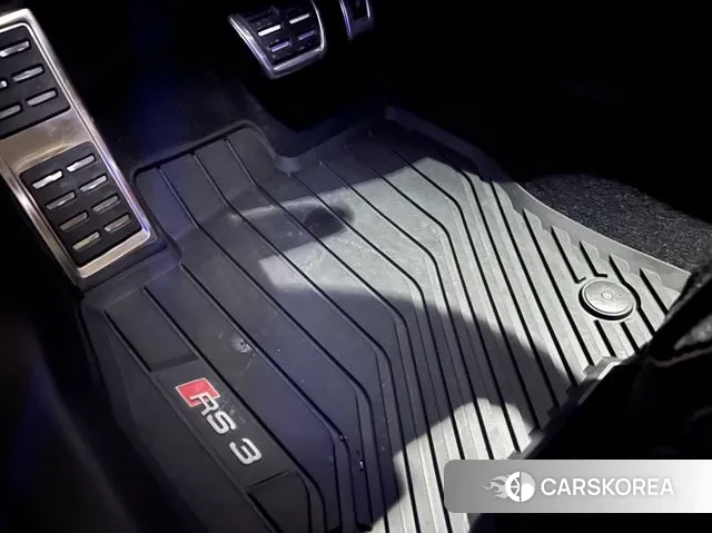 Audi RS3 (8Y) 2025 Белый из Кореи, фото 4