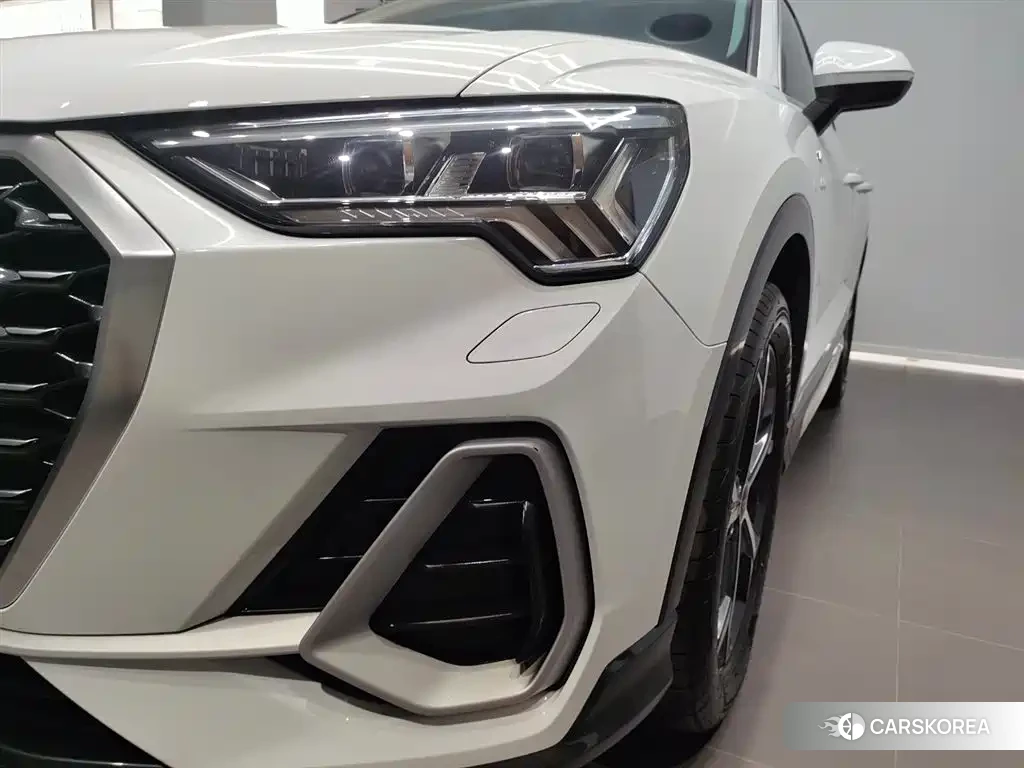 Audi Q3 Sportback 2021 Белый из Китая, фото 4