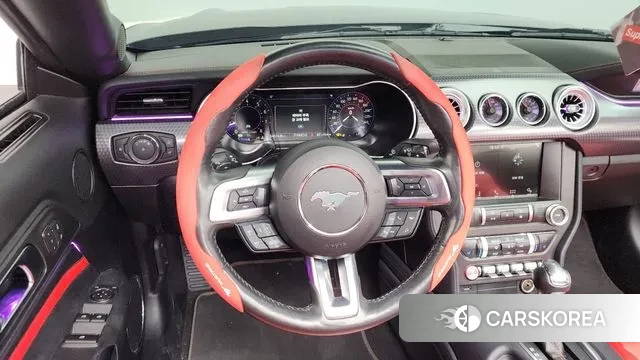 Ford Mustang 2019 Черный из Кореи, фото 4