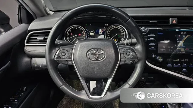 Toyota Camry (XV70) 2019 Песочный из Кореи, фото 4