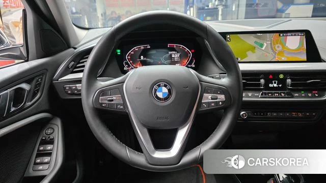 BMW 1 Series (F40) 2020 Белый из Кореи, фото 4