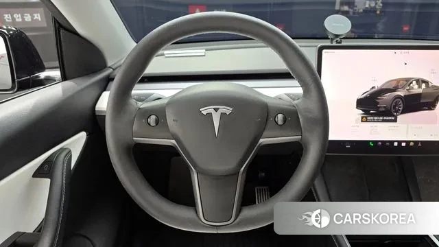 Tesla Model Y 2022 Черный из Кореи, фото 4