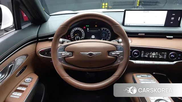 Genesis GV70 2024 Белый из Кореи, фото 4