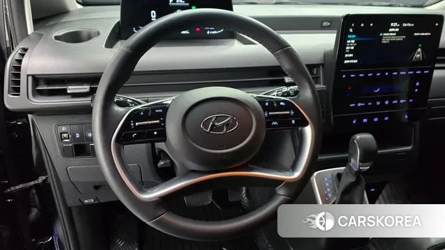 Hyundai Staria 2024 Черный из Кореи, фото 4