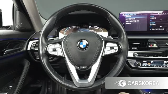 BMW 5 Series (G30) 2020 Белый из Кореи, фото 4