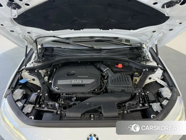 BMW 1 series 2022 Белый из Китая, фото 4