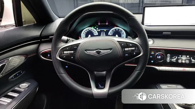 Genesis GV70 2023 Белый из Кореи, фото 4