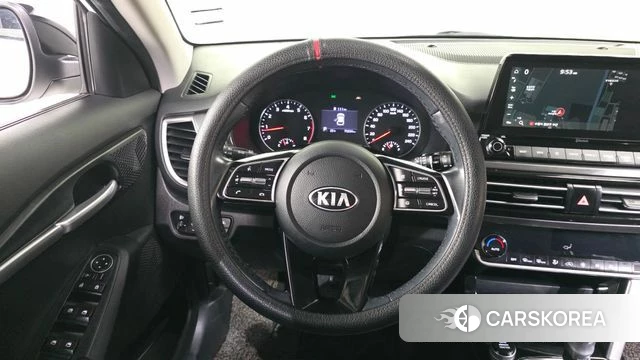 Kia Seltos 2019 Белый из Кореи, фото 4