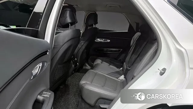 Genesis GV70 2023 Белый из Кореи, фото 4