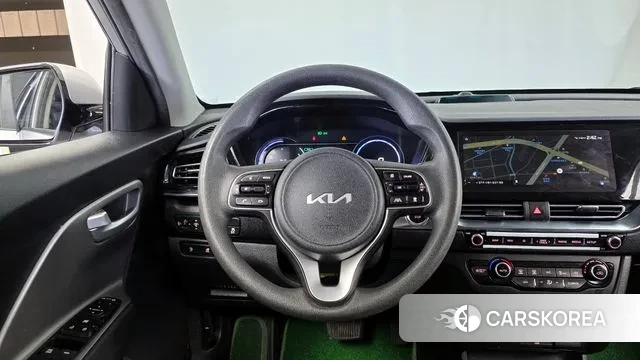 Kia Niro Plus 2022 Серебряный из Кореи, фото 4