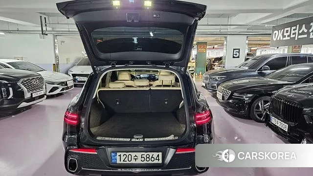 Genesis GV70 2021 Черный из Кореи, фото 4