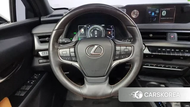 Lexus UX250h 2019 Черный из Кореи, фото 4