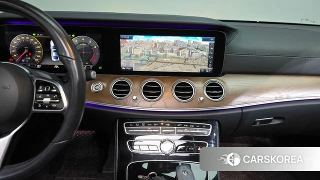 Mercedes-Benz E-Class W213 2019 Белый из Кореи, фото 4